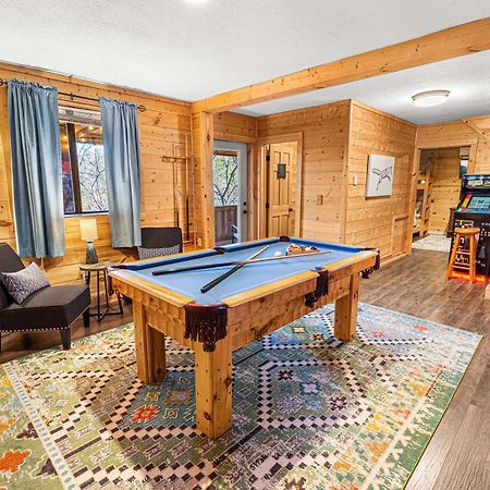 The Family Stone Luxe Cabin Sleeps 12 Hot Tub Dogfriendly Dollywood Pigeon Forge Ngoại thất bức ảnh