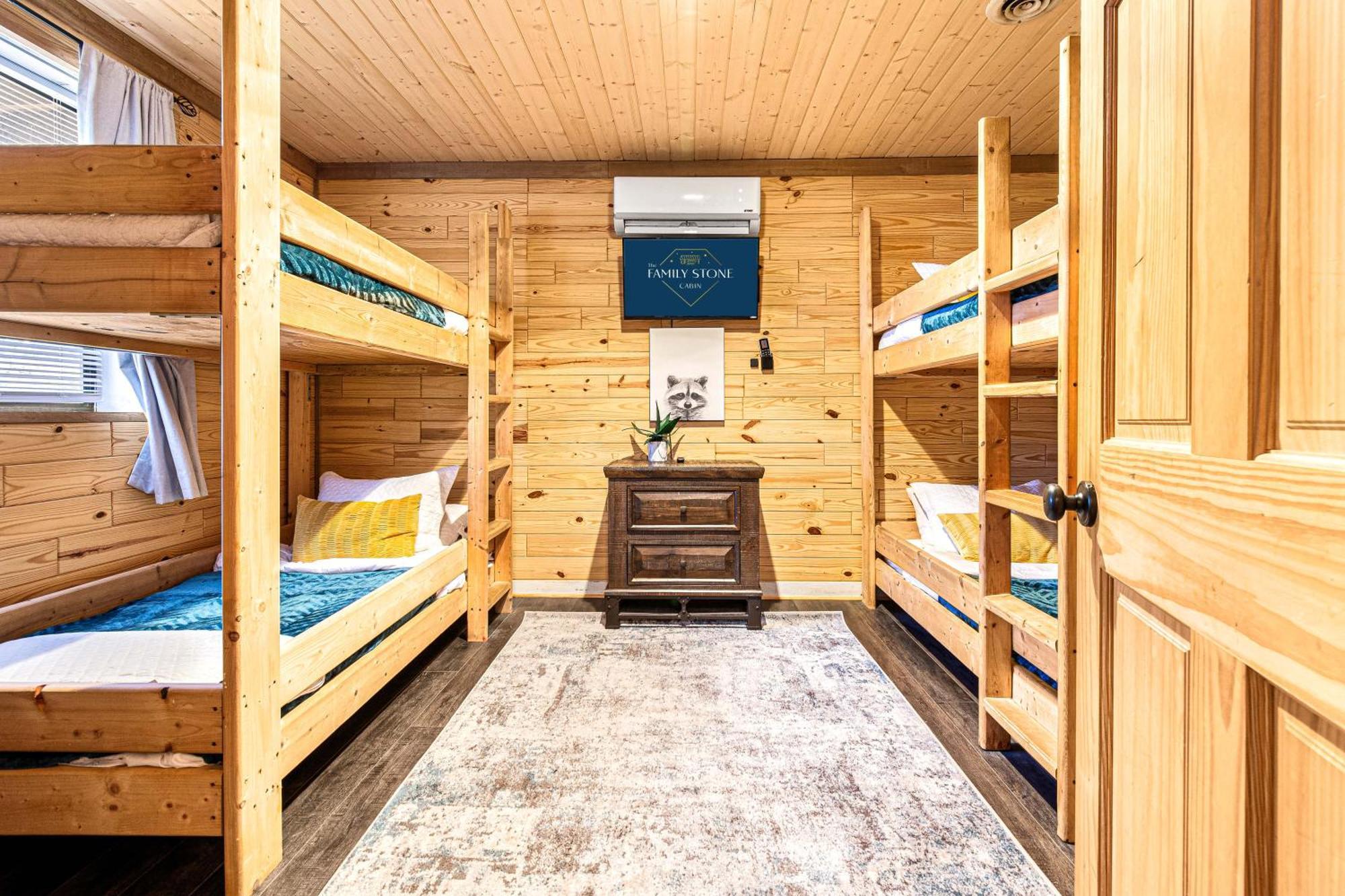 The Family Stone Luxe Cabin Sleeps 12 Hot Tub Dogfriendly Dollywood Pigeon Forge Ngoại thất bức ảnh